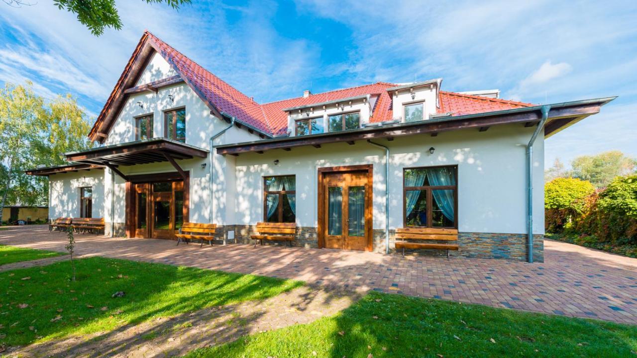 Dworek Staropolski Poznan Bagian luar foto