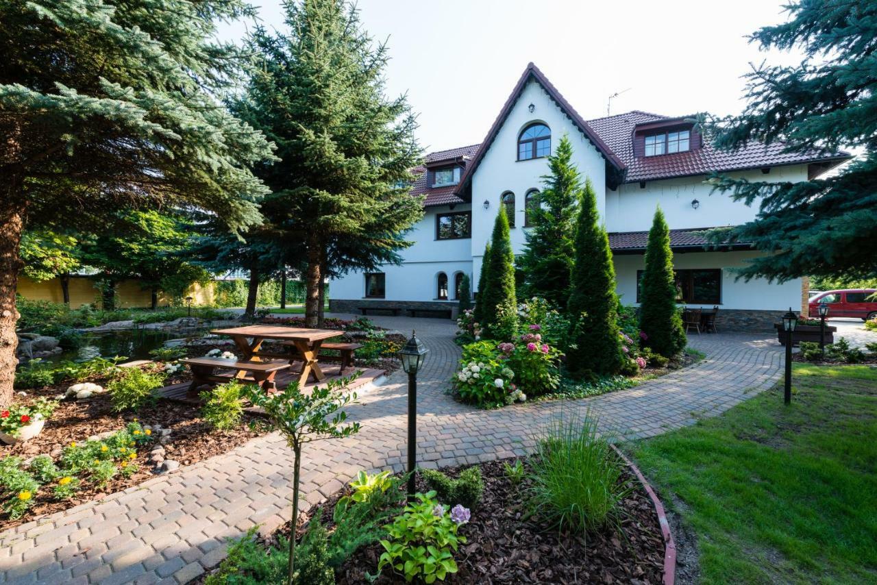 Dworek Staropolski Poznan Bagian luar foto